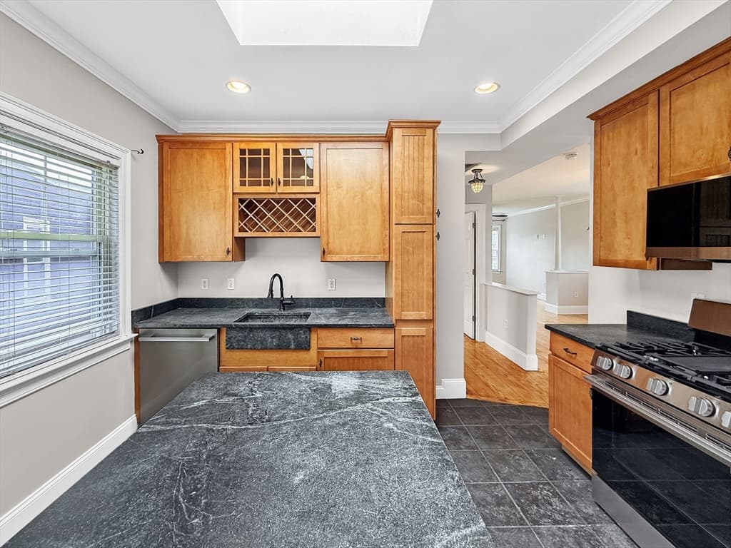 9 Odonnell Sq # 3, Boston MA 02122 photo 18