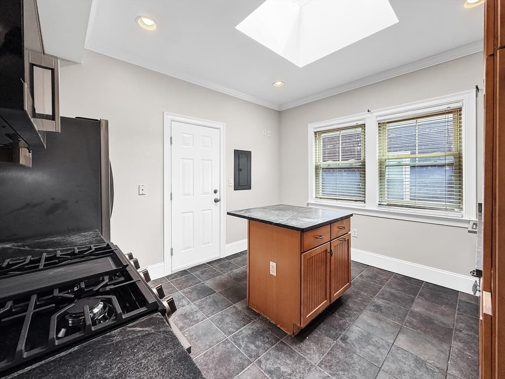 9 Odonnell Sq # 3, Boston MA 02122 photo 15