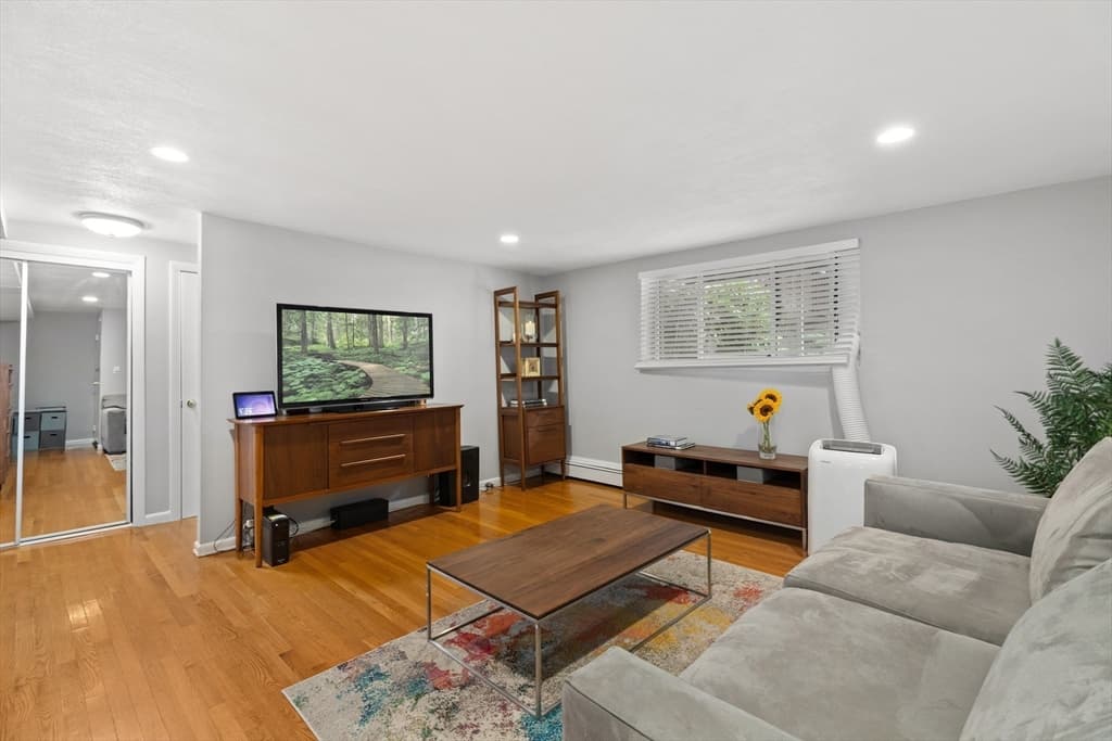 38 Westgate Rd # 1, Boston MA 02467 photo 9