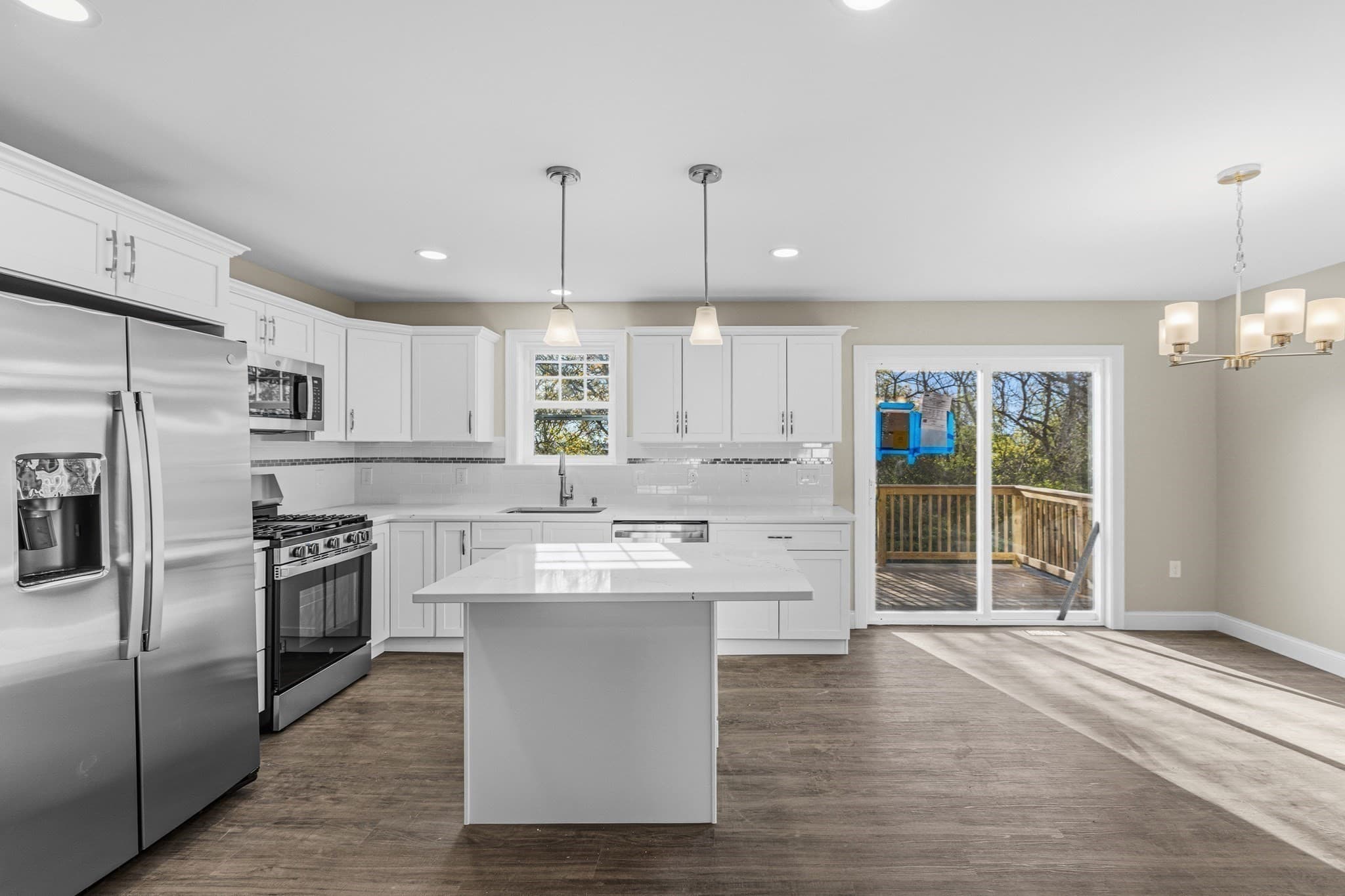 Single Family Residence at 1001 Bay Street, Fall River MA 02724, photo 5 of 38