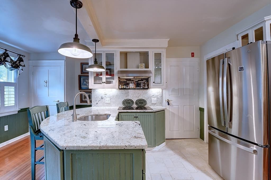 647 Main St # B, Oxford MA 01537 photo 12