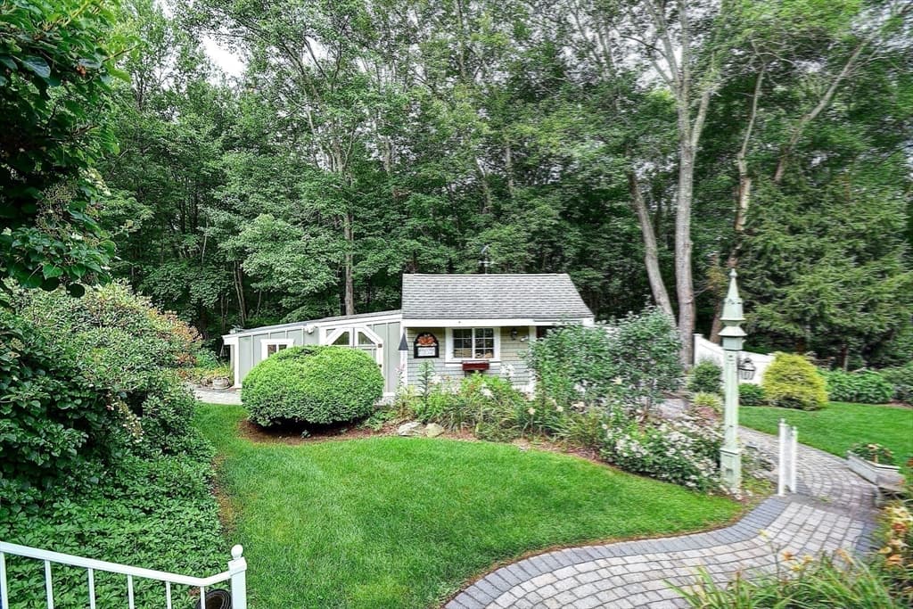 647 Main St # B, Oxford MA 01537 photo 32