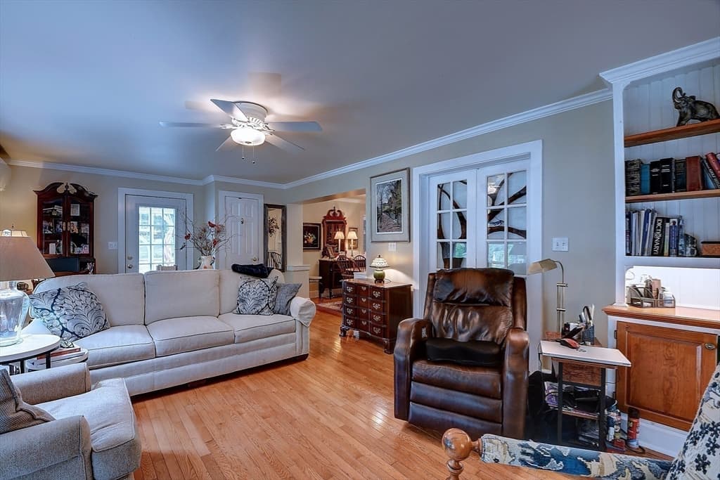 647 Main St # B, Oxford MA 01537 photo 9