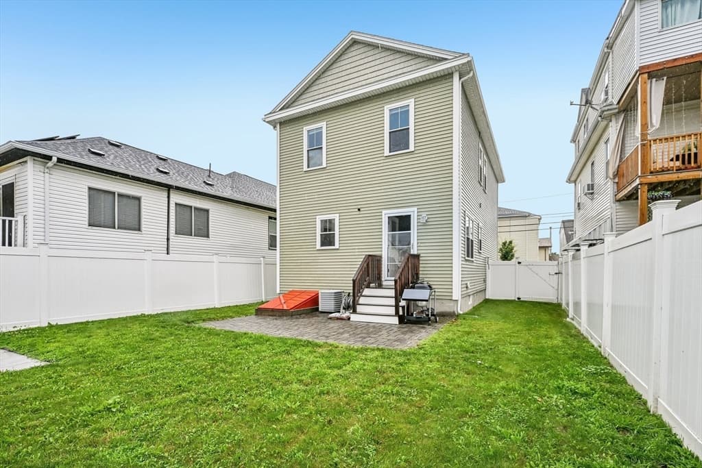 113 Pomona St, Revere MA 02151 photo 30