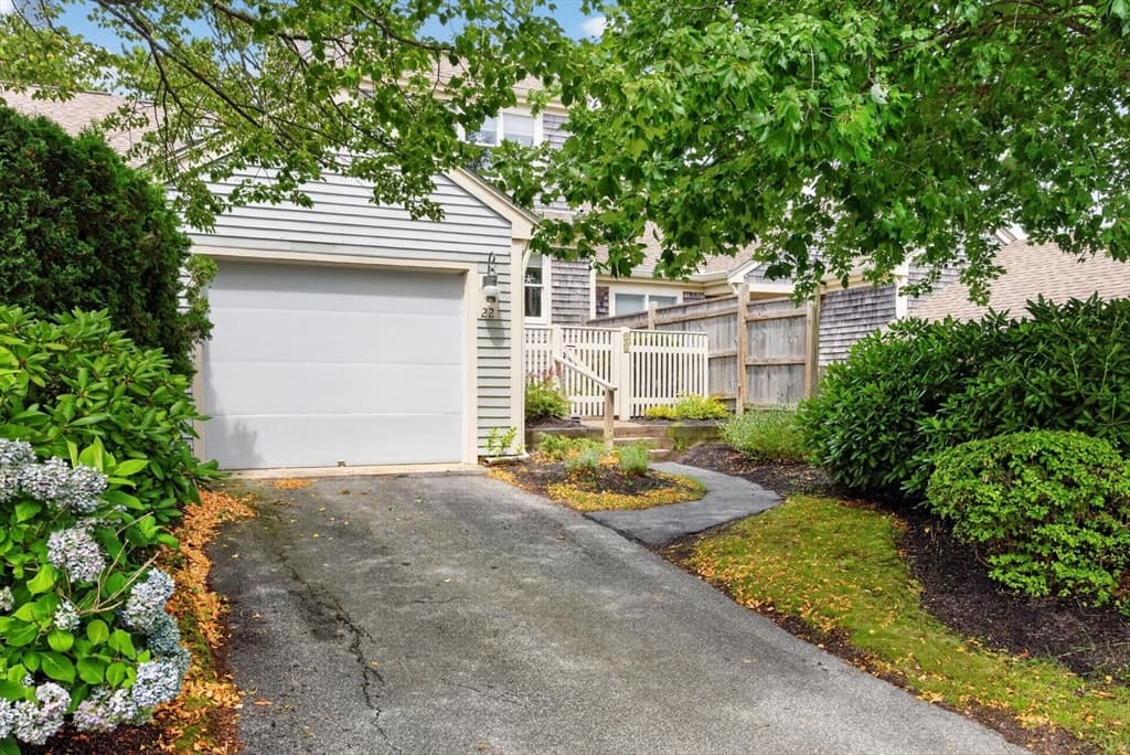 22 Blueberry Path # 22, Yarmouth MA 02601