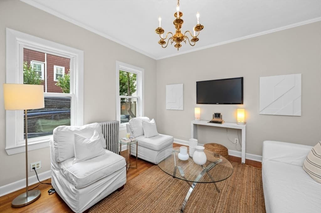 1 Bay View Place, Boston MA 02127 photo 2