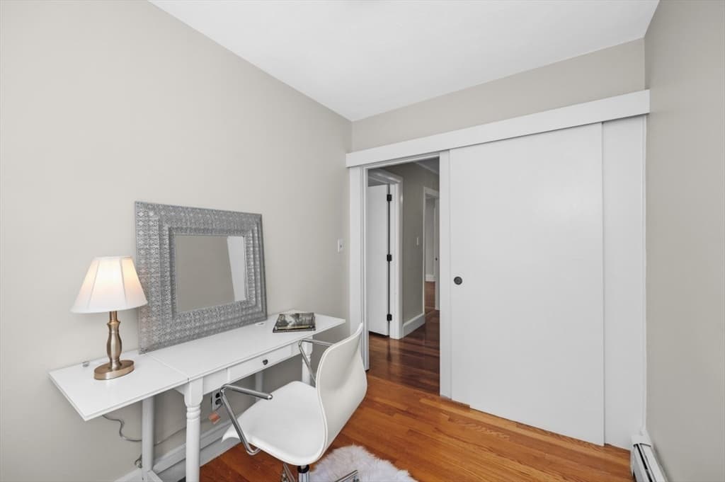 1 Bay View Place, Boston MA 02127 photo 17
