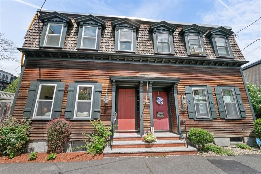 1 Bay View Place, Boston MA 02127 photo 19