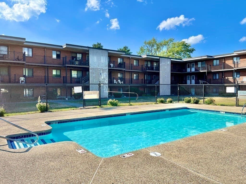 Condominium at 14 Arizona Ter # 8, Arlington MA 02474, Arlington, photo 12 of 16