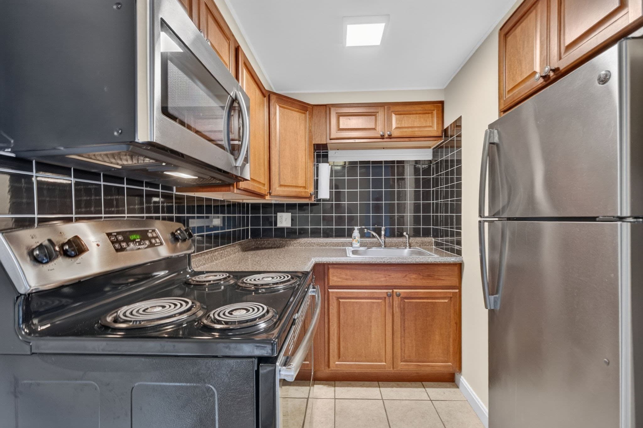 Condominium at 14 Arizona Ter # 8, Arlington MA 02474, Arlington, photo 10 of 16
