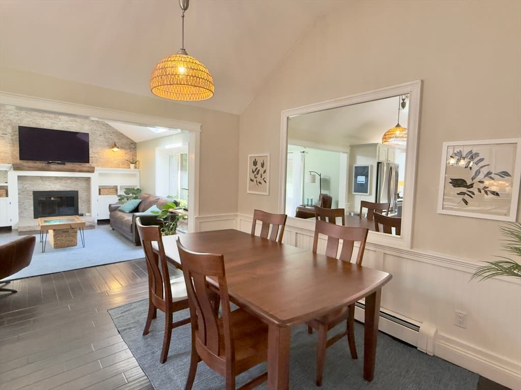 31 Childs St, Barnstable MA 02632 photo 4