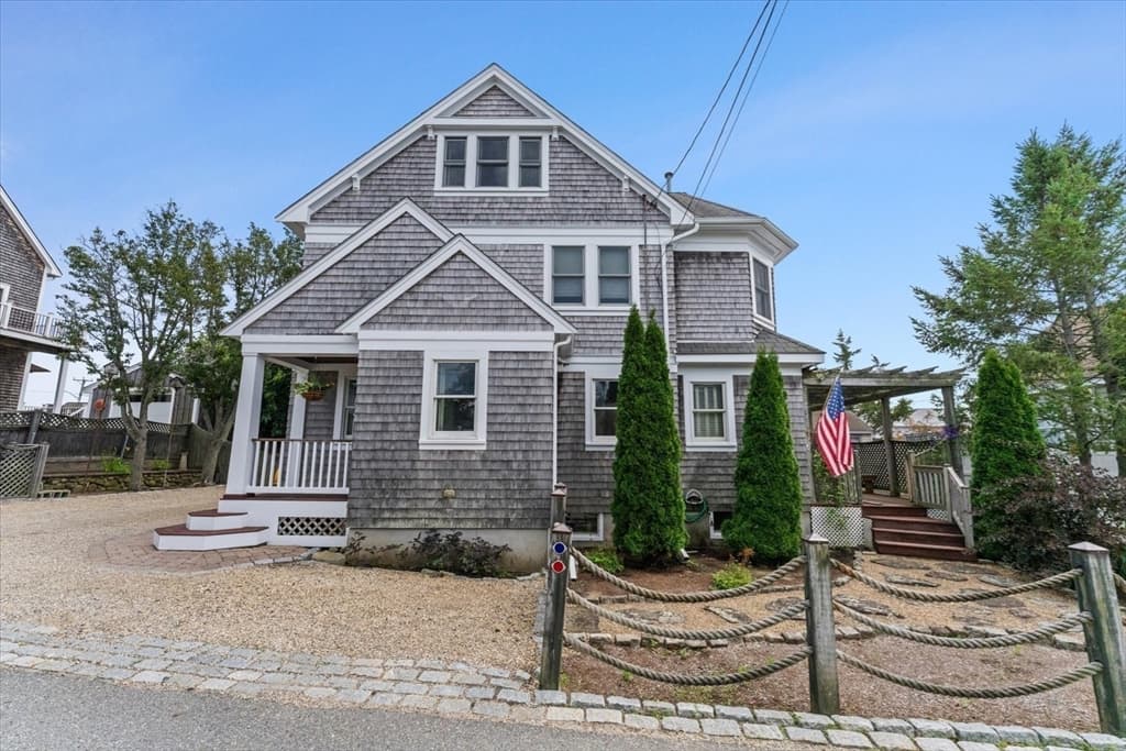 9 62nd St, Newburyport MA 01950 photo 2
