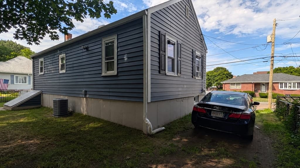 22 Walnut St, Revere MA 02151 photo 12