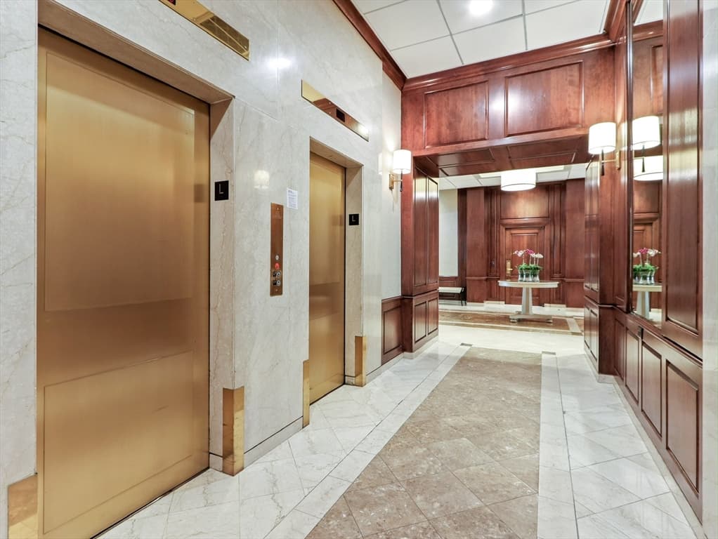 2 Hawthorne Pl # 10K, Boston MA 02114 photo 16