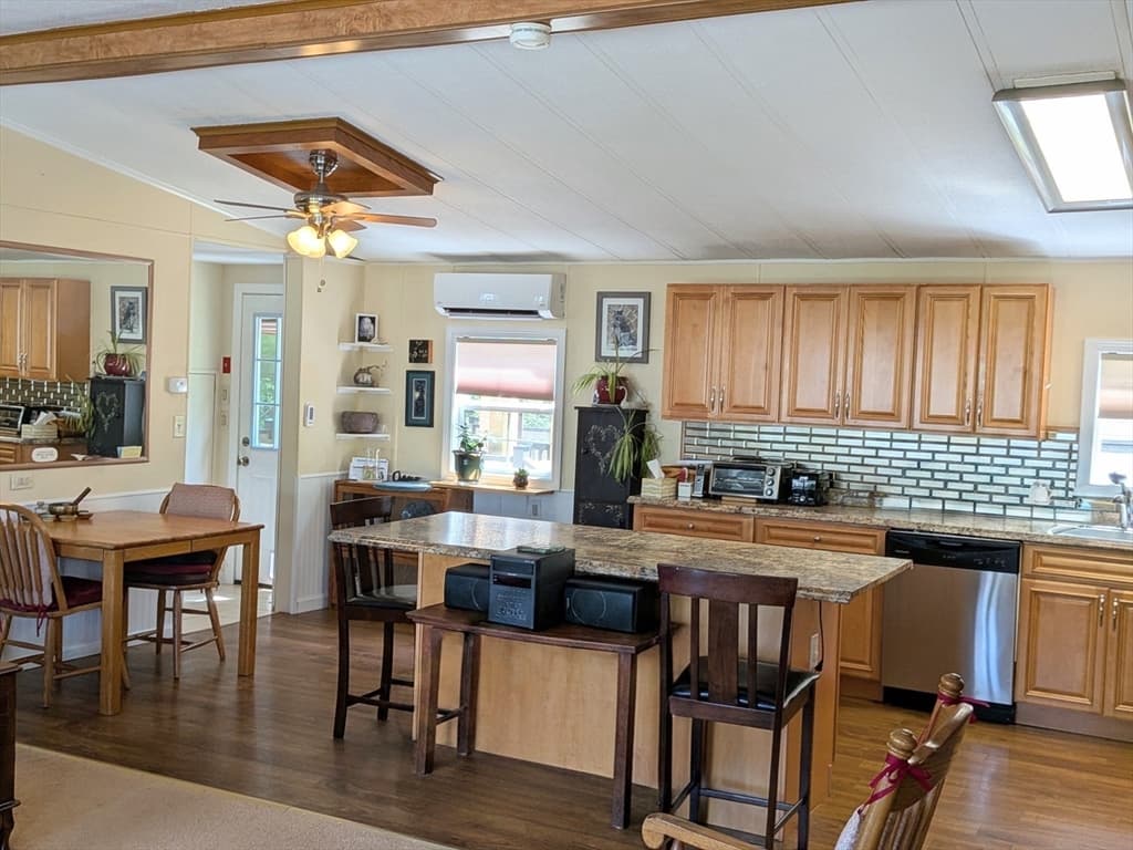 10 Jefferson Way, Carver MA 02330 photo 8