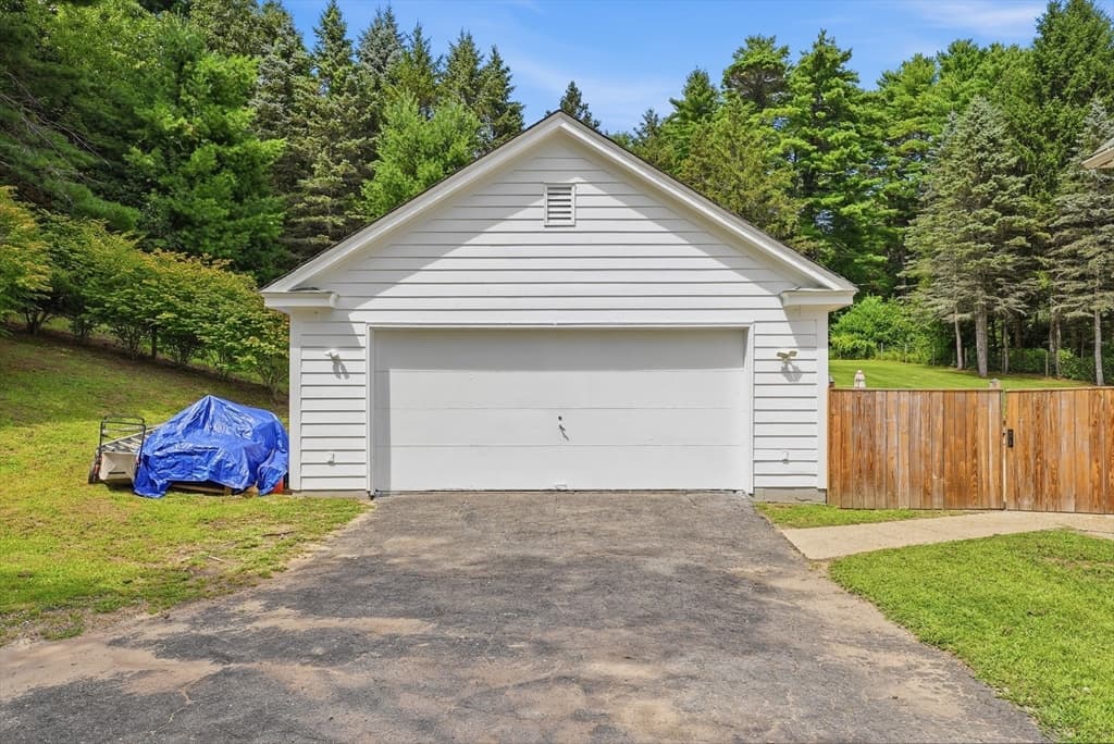 19 Depot St, Belchertown MA 01007 photo 31