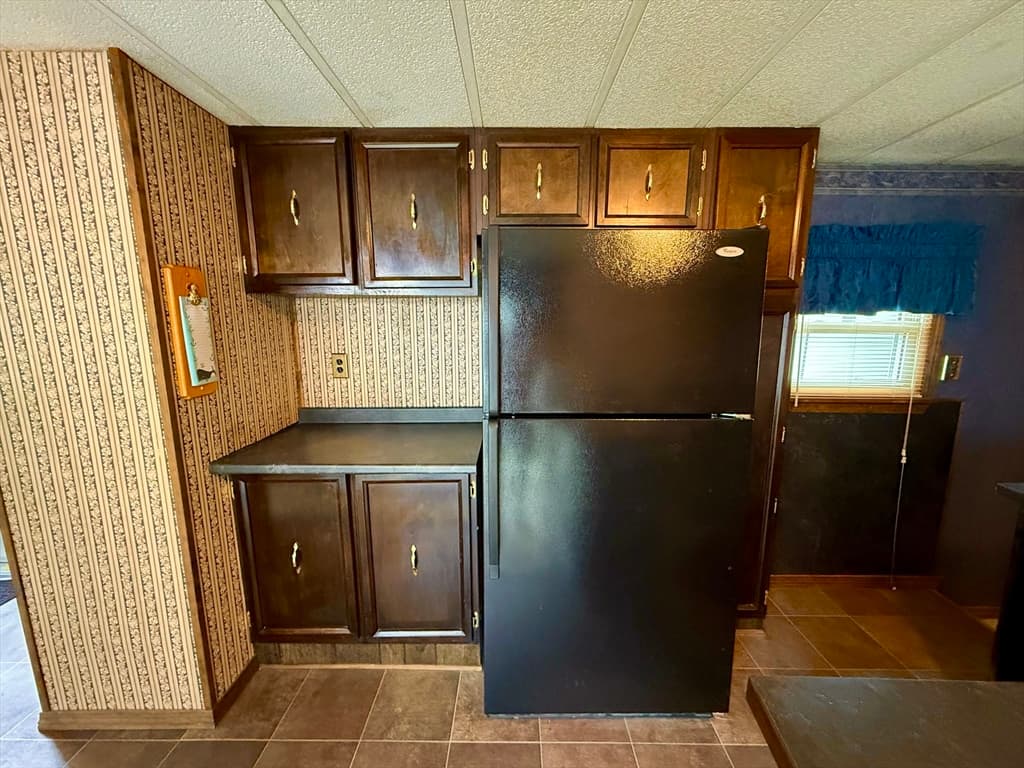 229 Miller St # F4, Ludlow MA 01056 photo 6