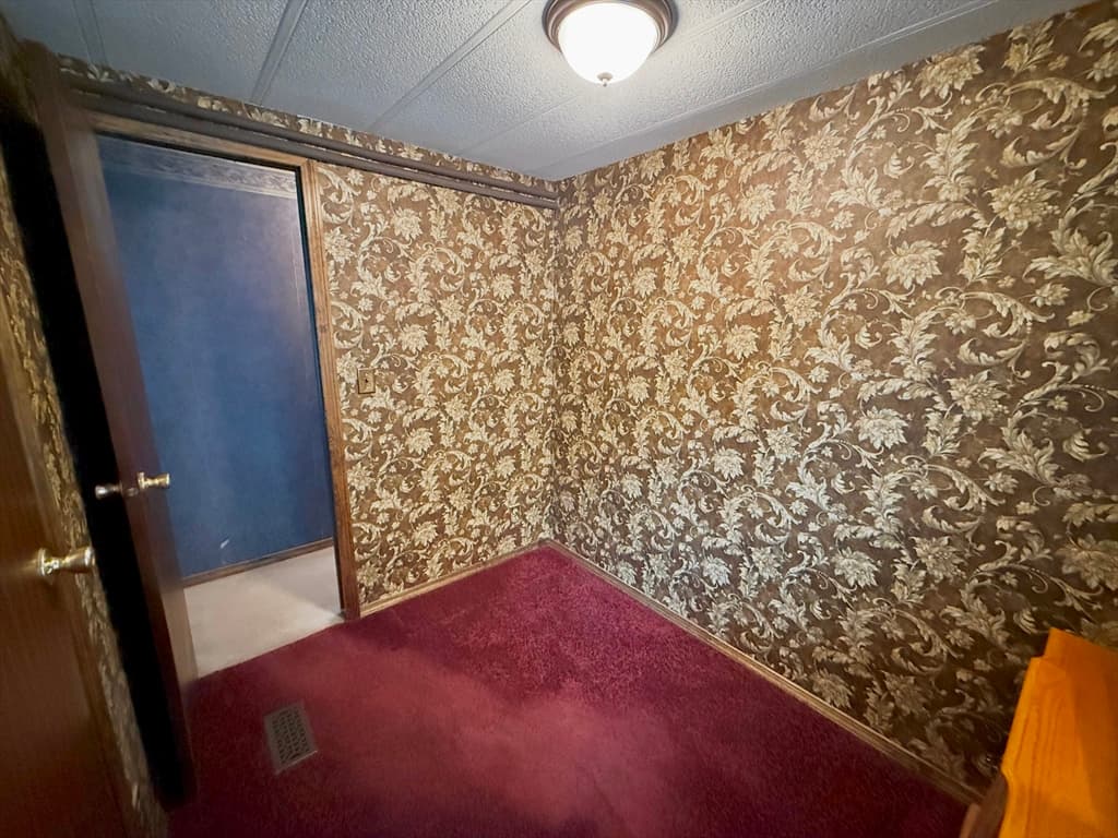 229 Miller St # F4, Ludlow MA 01056 photo 18