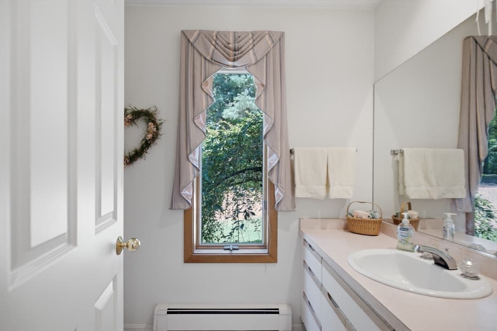 Single Family Residence at 176 Pegan Ln, Dover MA 02030, Dover, photo 12 of 25