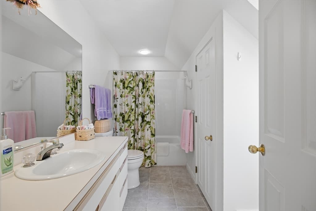 Single Family Residence at 176 Pegan Ln, Dover MA 02030, Dover, photo 21 of 25