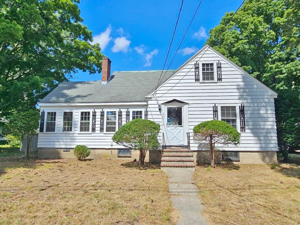 204 Great Rd, Maynard MA 01754