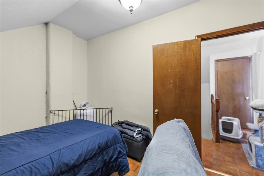 31 Sachem St, Fall River MA 02724 photo 22