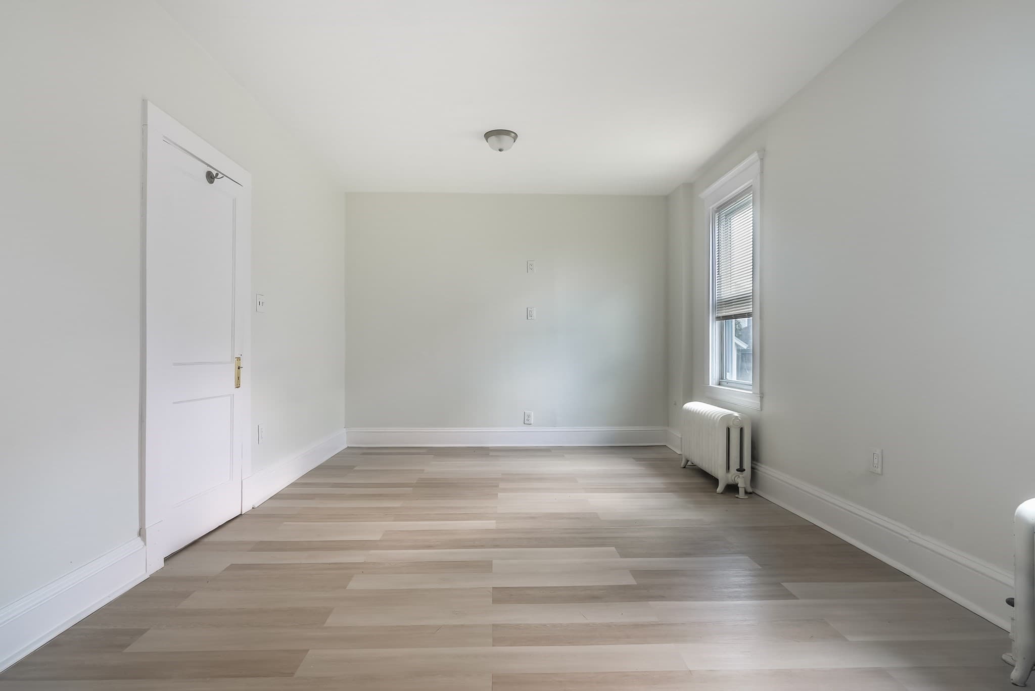 Single Family Residence at 58 Oaklawn St, New Bedford MA 02744, New Bedford, photo 15 of 25