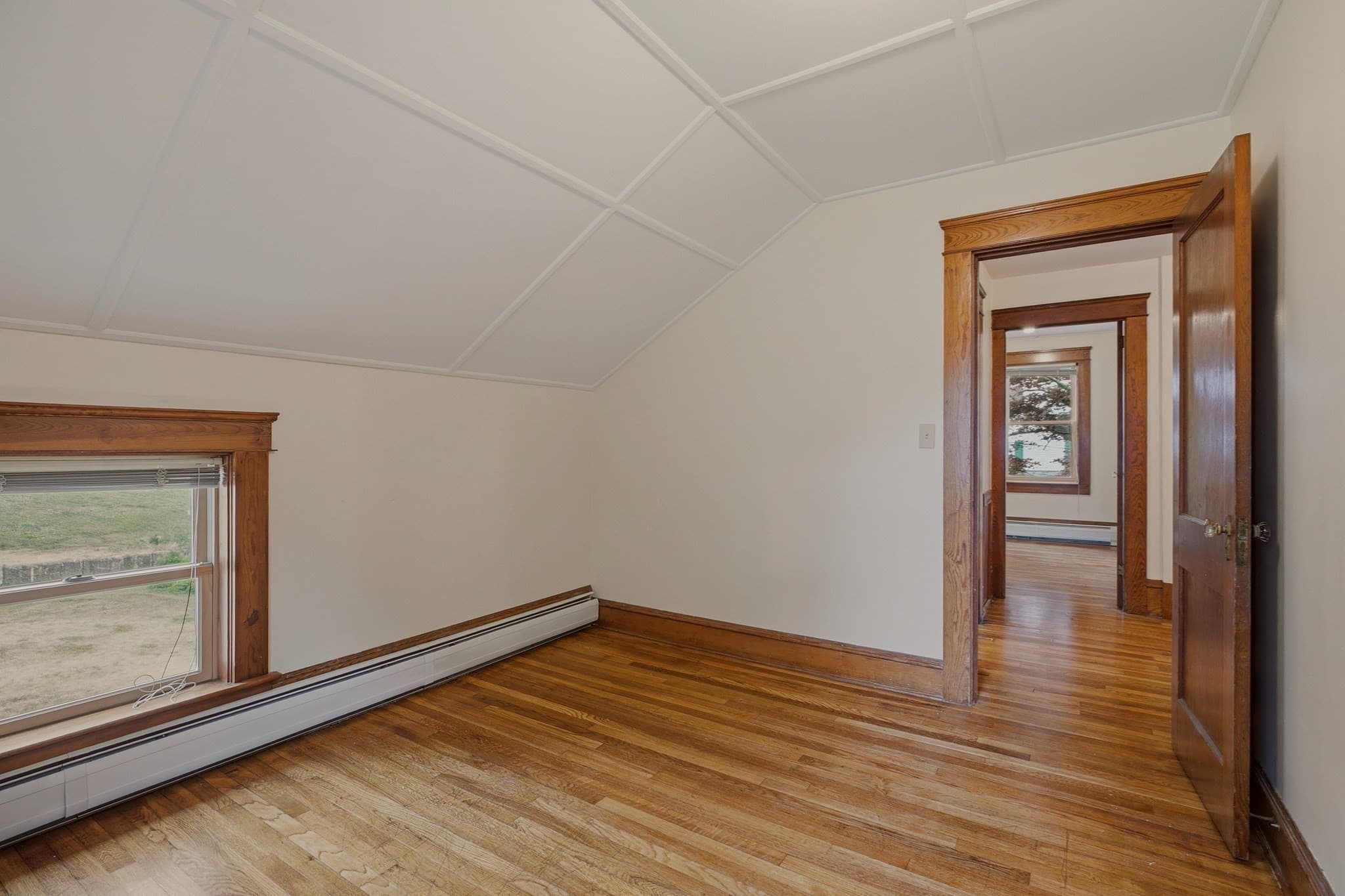 2 Family - 2 Units Up/Down at 22 South Avenue, Tiverton RI 02878, Tiverton, photo 33 of 42