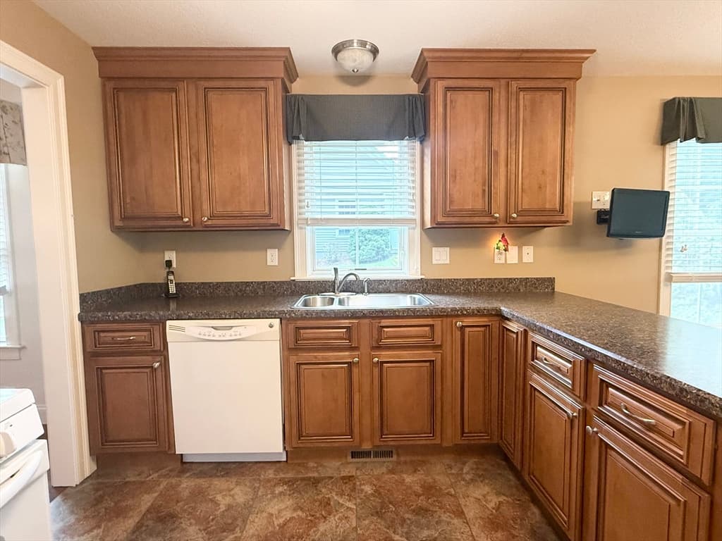 23 Cherry Drive # 23, Wilbraham MA 01095 photo 5