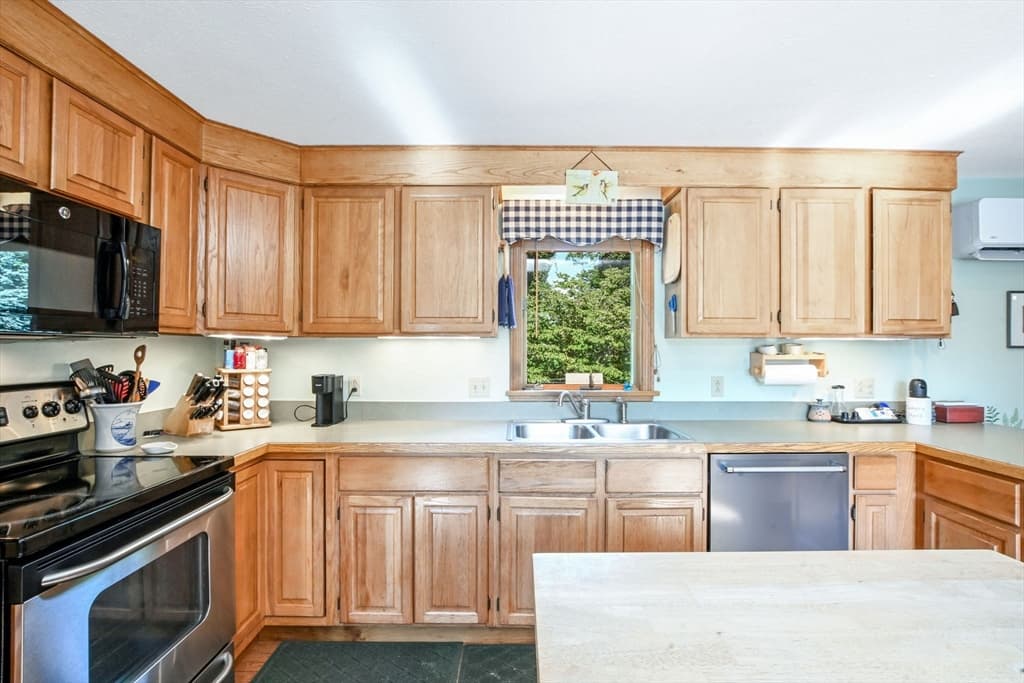 86 Sadys Lane, Falmouth MA 02536 photo 13