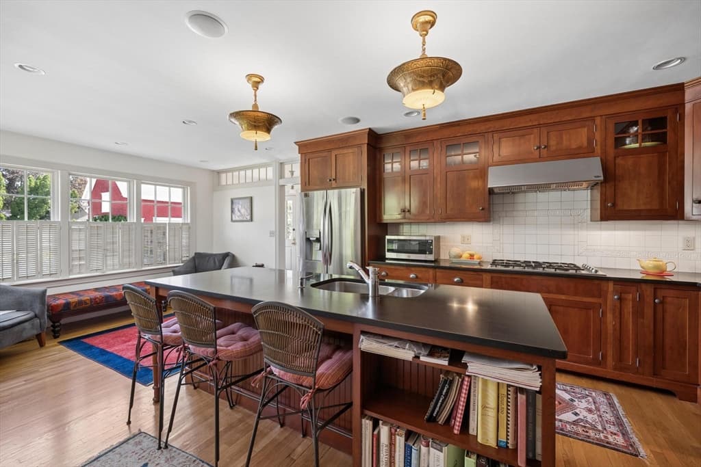 11 Prospect St, Dartmouth MA 02748 photo 5