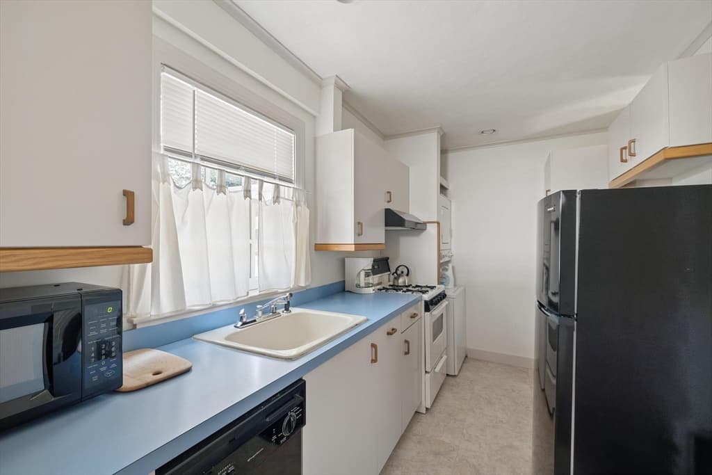 11 Prospect St, Dartmouth MA 02748 photo 25