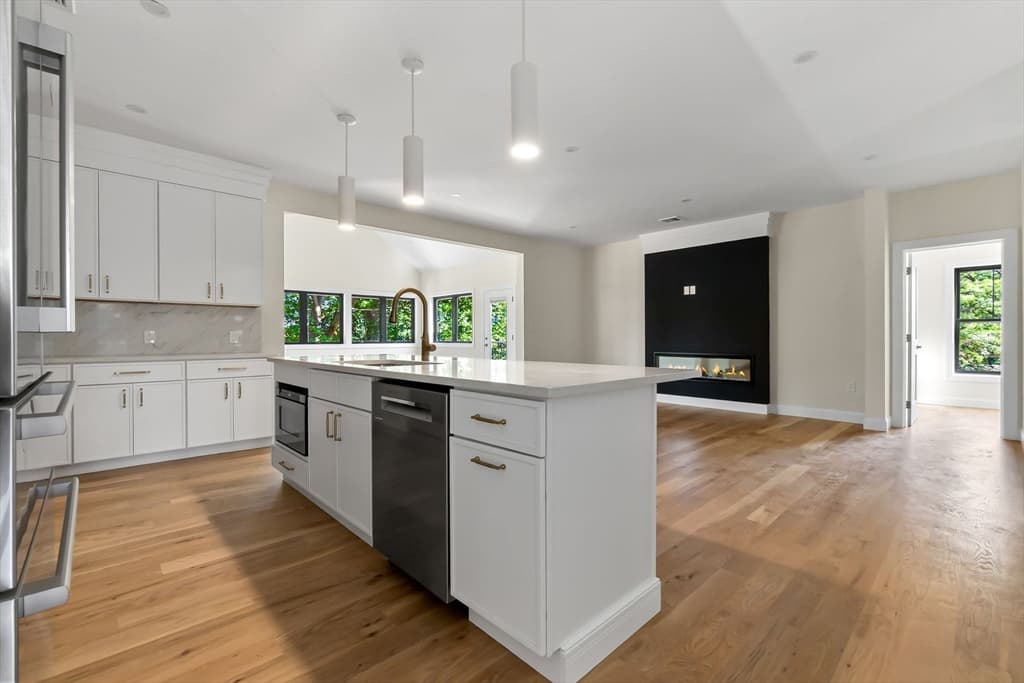 77 Farm St., Wakefield MA 01880 photo 13