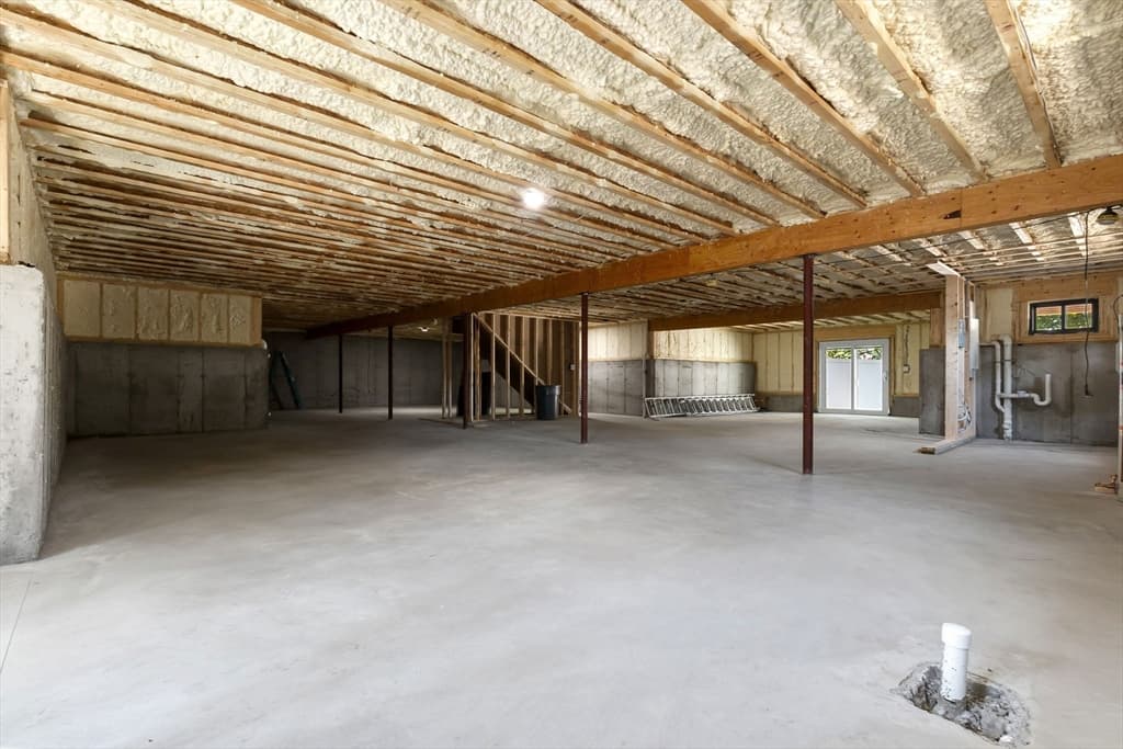 77 Farm St., Wakefield MA 01880 photo 30
