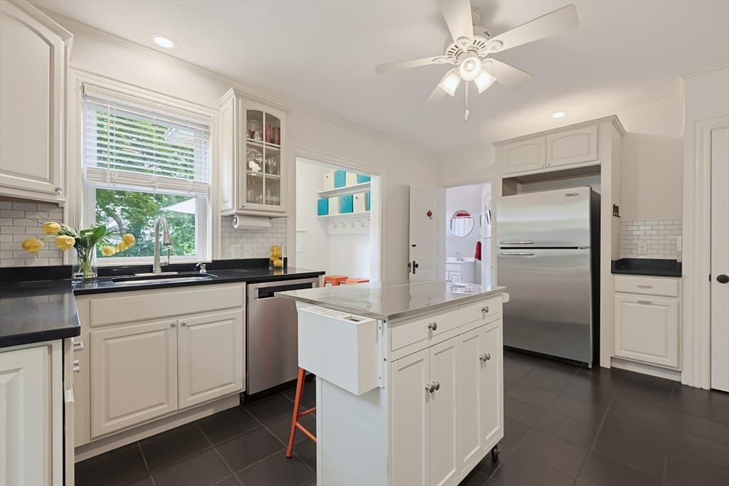 113 Grove St, North Attleboro MA 02760 photo 12