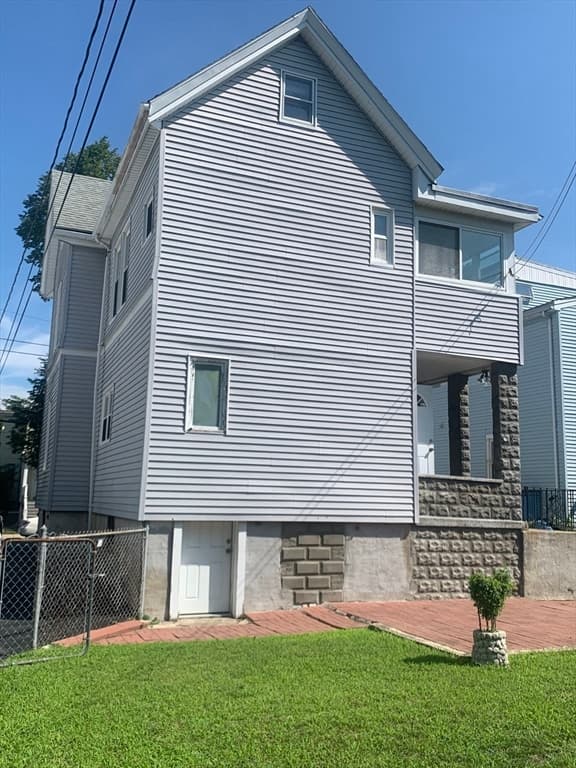 58 Malden, Malden MA 02148 photo 3