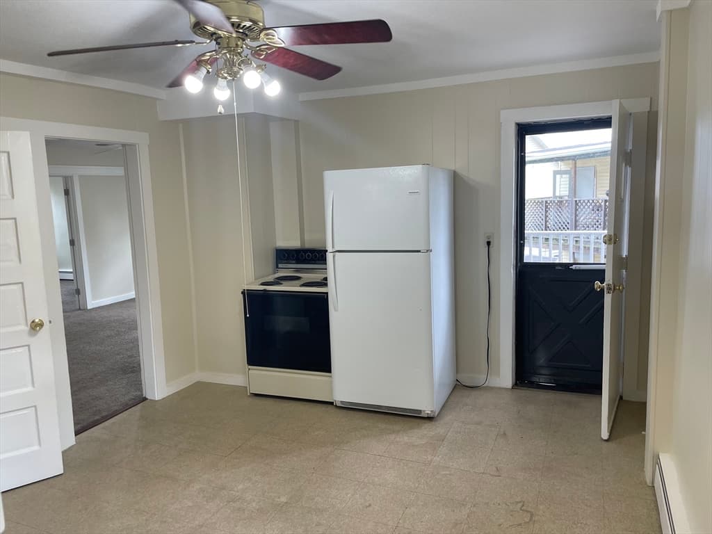175 Grattan, Chicopee MA 01020 photo 18
