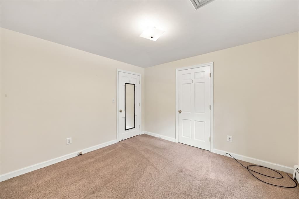 81 Warren Rd, Townsend MA 01469 photo 13