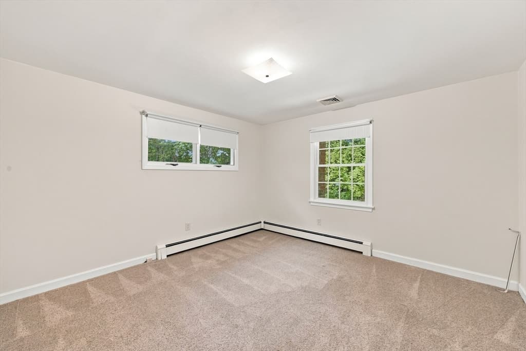 81 Warren Rd, Townsend MA 01469 photo 16