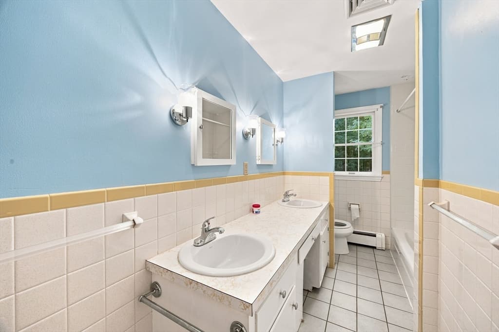 81 Warren Rd, Townsend MA 01469 photo 14