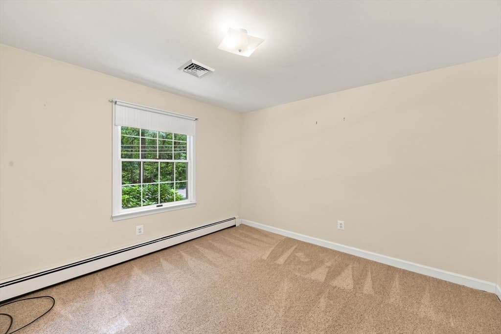 81 Warren Rd, Townsend MA 01469 photo 11