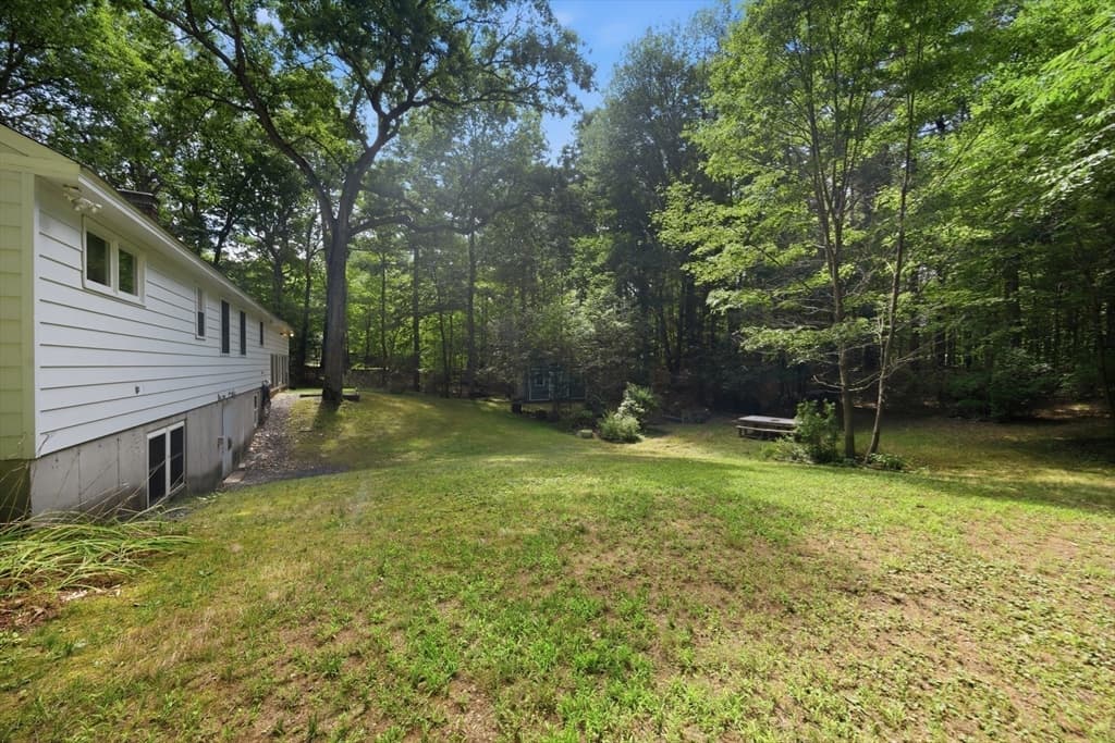 81 Warren Rd, Townsend MA 01469 photo 35