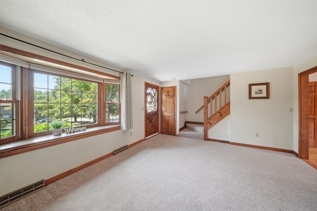 C26 Scotty Hollow Dr # C26, Chelmsford MA 01863 photo 6