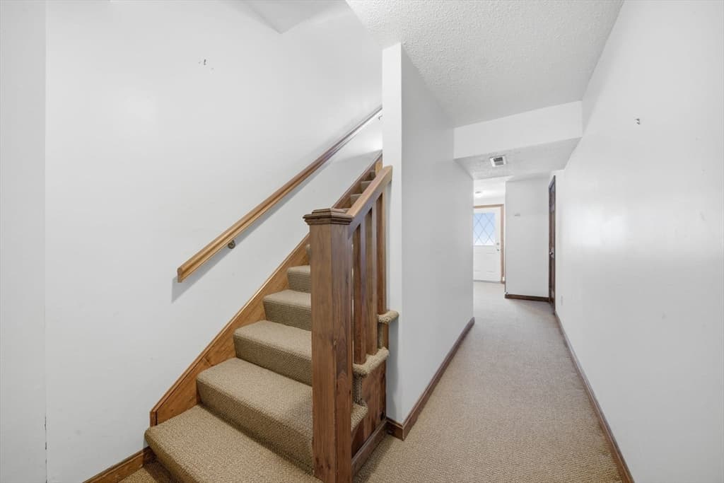 C26 Scotty Hollow Dr # C26, Chelmsford MA 01863 photo 18