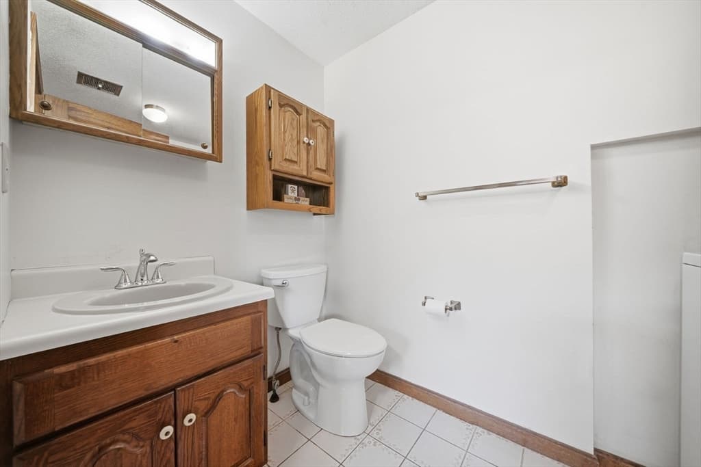 C26 Scotty Hollow Dr # C26, Chelmsford MA 01863 photo 8