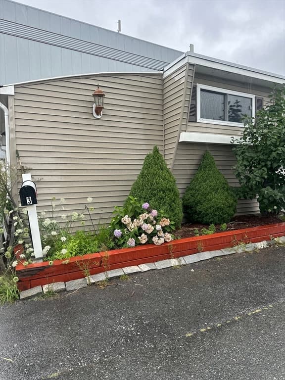 Mobile Home at 466 Newberry # 3, Danvers MA 01923, Danvers, photo 5 of 27