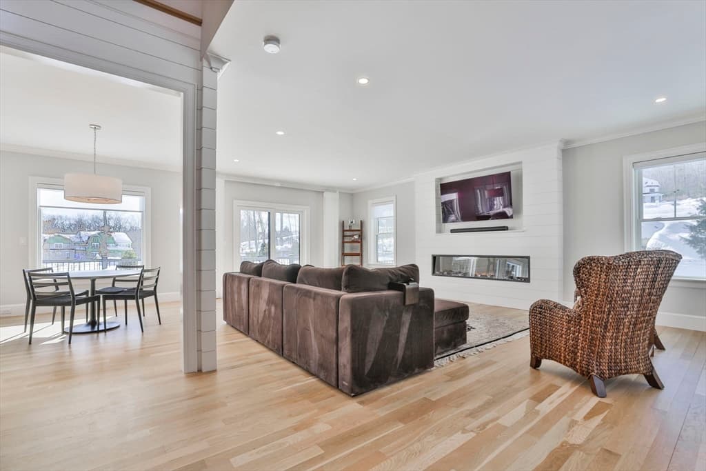 1 Whisper Way, Hopkinton MA 01748 photo 4
