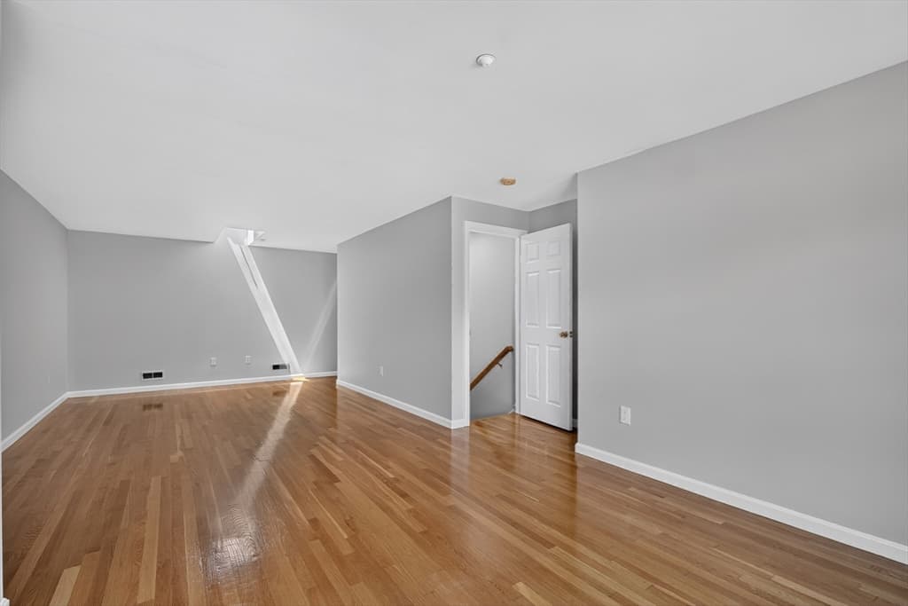 Condominium at 5 Chandler Ct # A, Hudson NH 03051, Hudson, photo 17 of 39