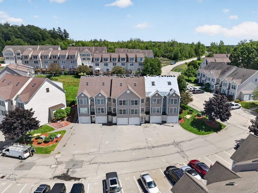 Condominium at 5 Chandler Ct # A, Hudson NH 03051, Hudson, photo 37 of 39