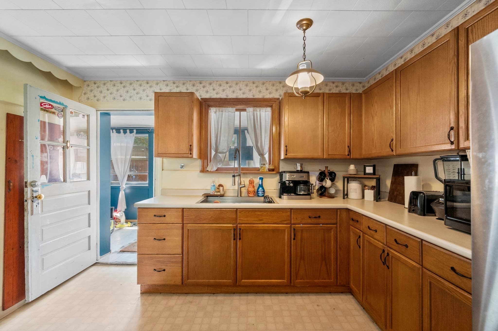 Single Family Residence at 2271 Main St, Warren MA 01092, Warren, photo 11 of 42